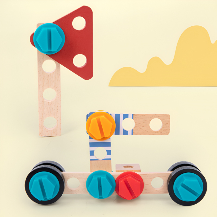 Set de Construcție și Bricolaj din Lemn pentru Copii – 44 Piese Colorate, Joc Educativ Montessori cu Șuruburi, Piulițe și Unelte, 3+ Ani [4]