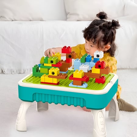 Lego si constructii - Masă Multifuncțională de Joacă pentru Copii 3 în 1 – Cu Cuburi de Construcție, Tablă de Desen și Spațiu de Depozitare, Tip Valiză Portabilă