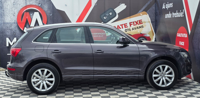 AUDI Q5 2010 [3]