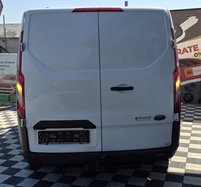 Ford Transit 2015 [6]