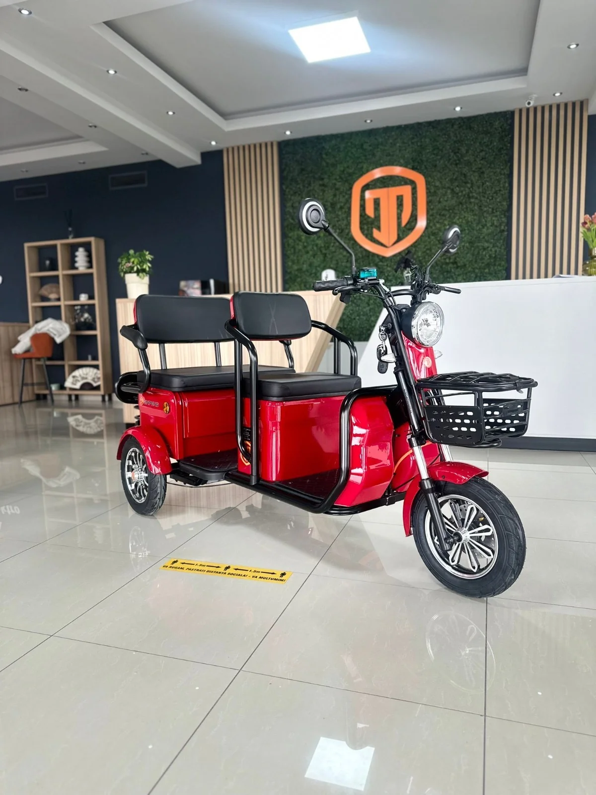 AMR ECO RIDE [2]