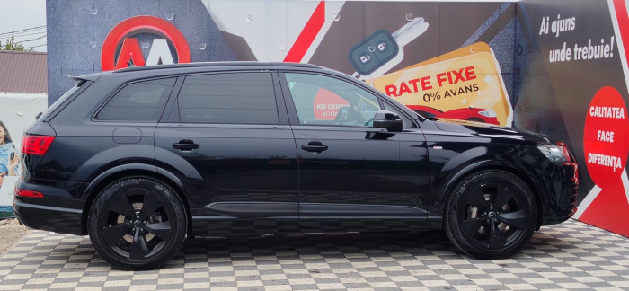 AUDI Q7 2015 [3]
