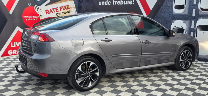 RENAULT LAGUNA 2015 [5]