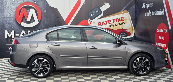 RENAULT LAGUNA 2015 [3]