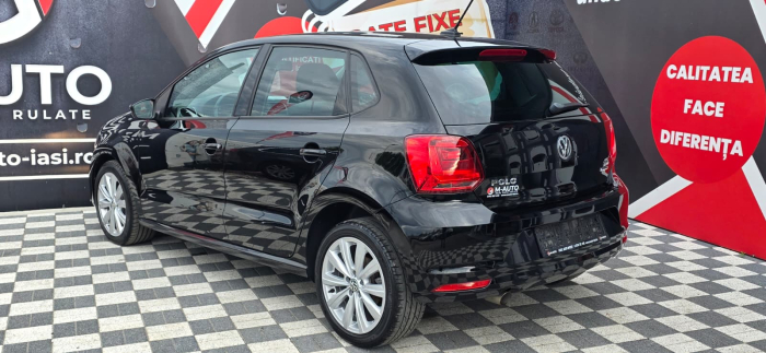 VW POLO 2016 [6]