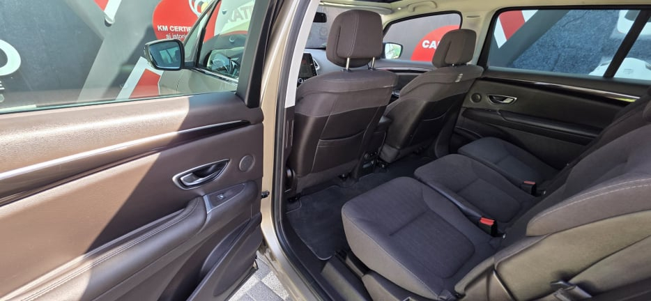 Renault ESPACE 2016  1.6 Diesel [11]