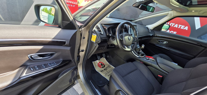 Renault Espace 2016 [7]