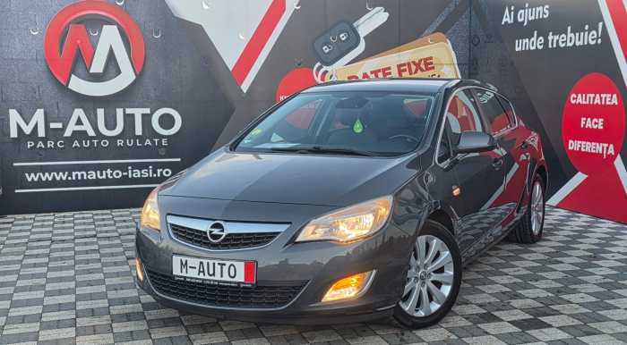 OPEL ASTRA 2012 [1]