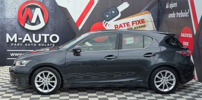 Lexus CT 200H 2011 [3]
