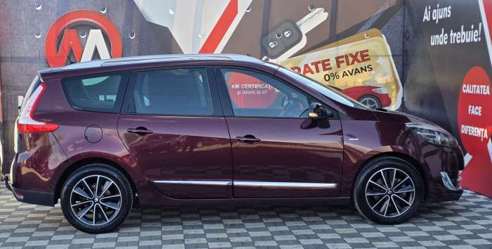 RENAULT GRAND SCÉNIC BOSE 2013 [4]