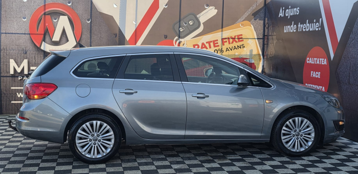 OPEL ASTRA J 2015 [3]