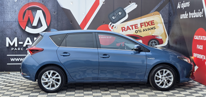 Toyota Auris 2016 [3]