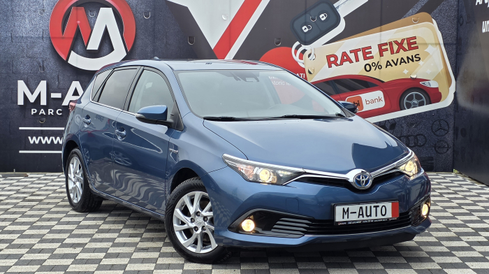 Toyota Auris 2016 [2]