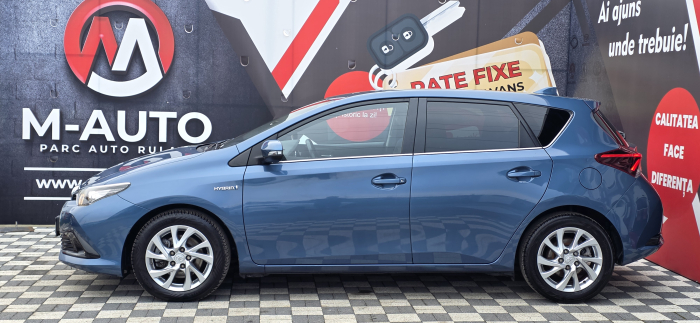 Toyota Auris 2016 [4]