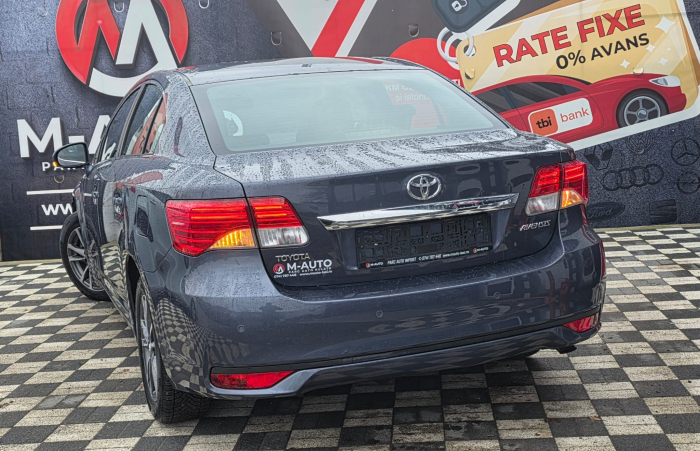 Toyota Avensis 2014 [6]