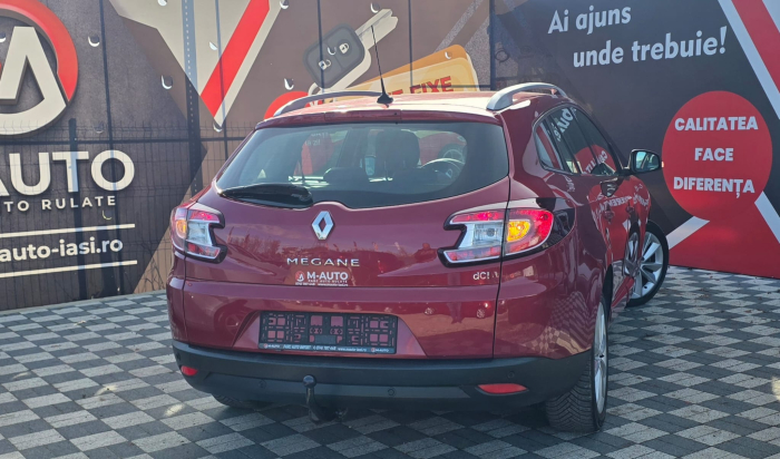 RENAULT MEGANE BOSE 2012 [5]