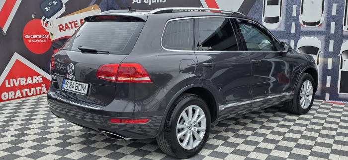 VW TOUAREG 2012 [5]