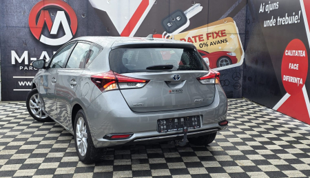 TOYOTA AURIS 2015 [5]