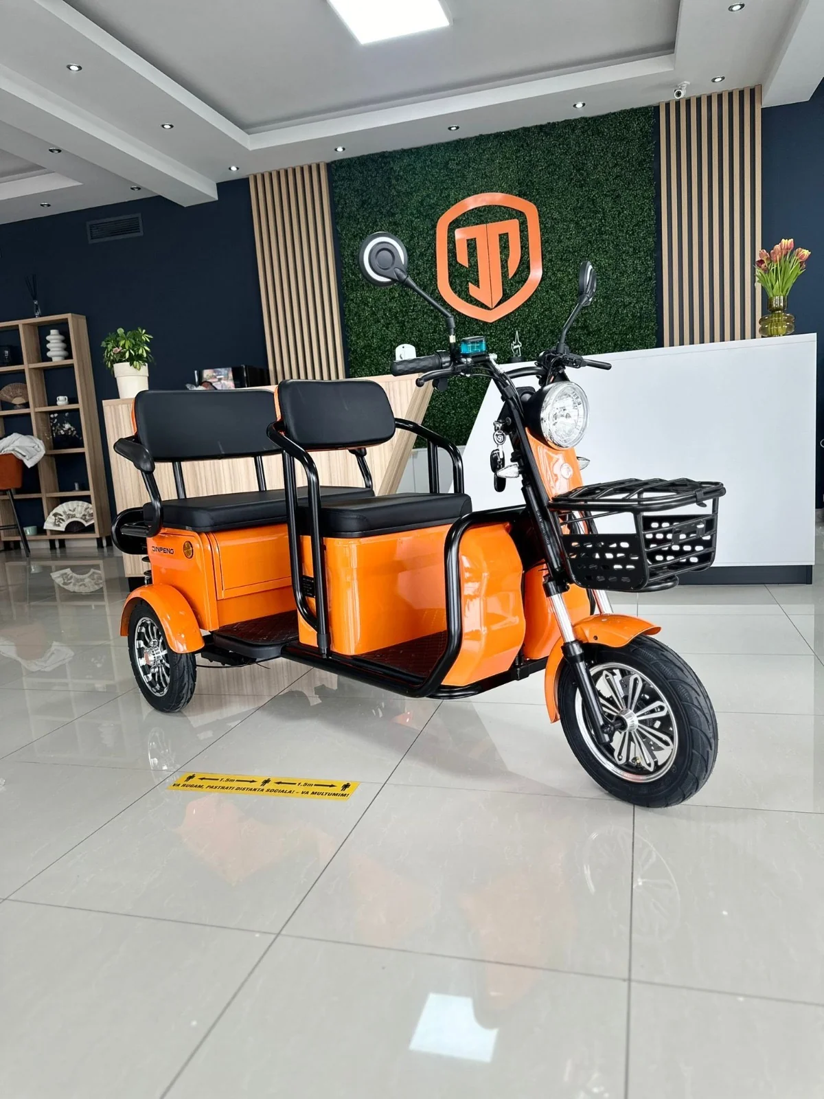 AMR ECO RIDE [3]