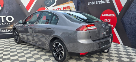 RENAULT LAGUNA 2015 [5]