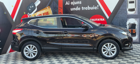 NISSAN QASHQAI 2016 / 1.5 DIESEL [2]