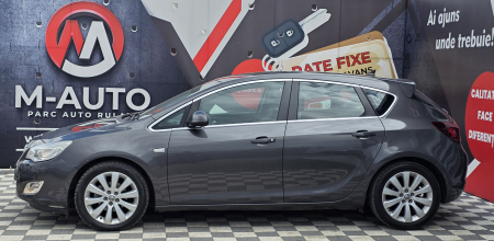 Opel Astra 2011 [3]