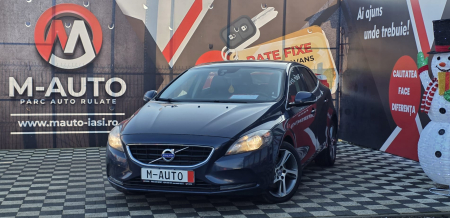 Masini - VOLVO V40 2015