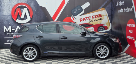Lexus CT 200H 2011 [3]