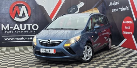 Masini - Opel Zafira 2013