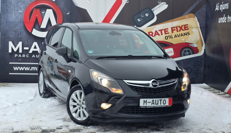 Opel Zafira 2015 [1]