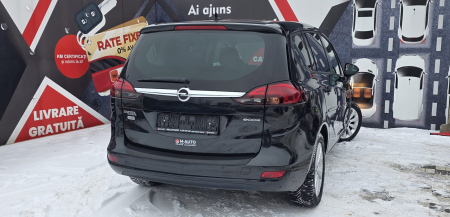 Opel Zafira 2015 [4]