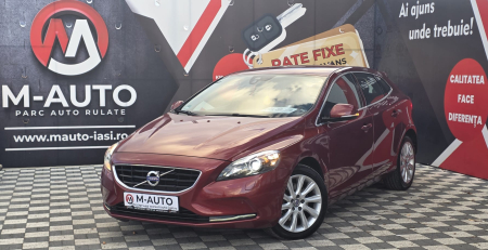 Masini - VOLVO V40 2015