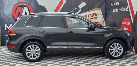 VW TOUAREG 2012 [2]