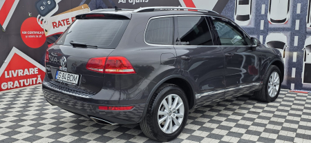 VW TOUAREG 2012 [4]