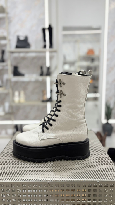 Bocanci VENIA albe din piele [4]