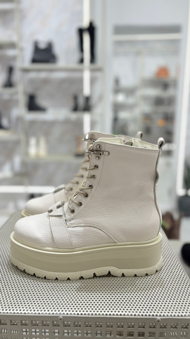 Bocanci Tylda crem din piele [3]