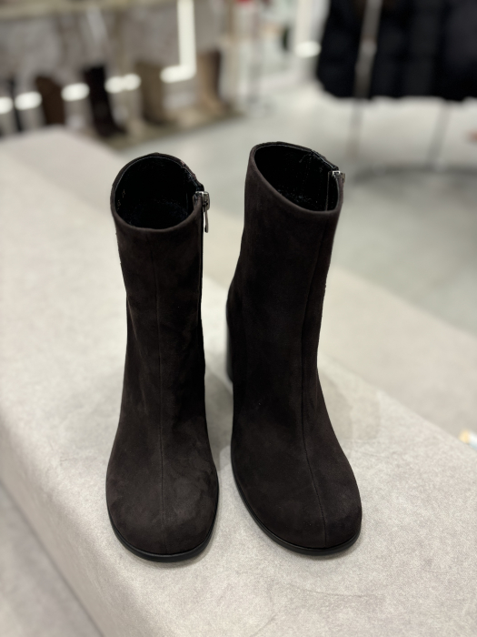 Botine din piele cu toc gros [3]