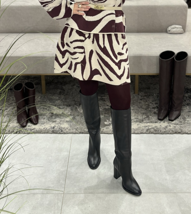 Cizme NYONA NEGRE cu toc [8]