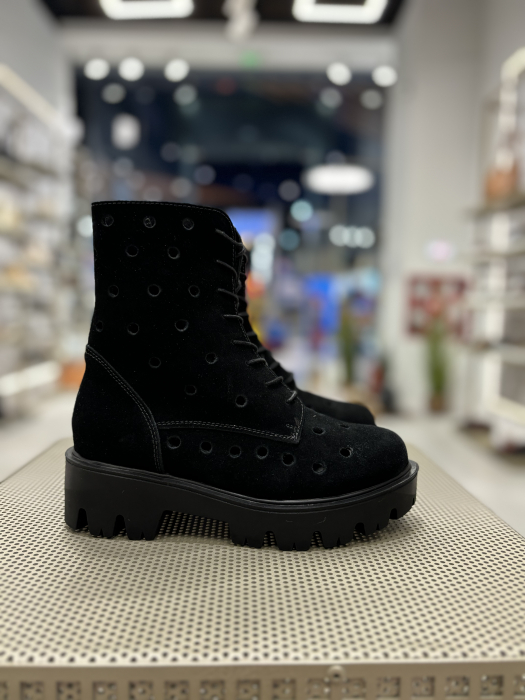Ghete CALYPSO perforate din piele [2]