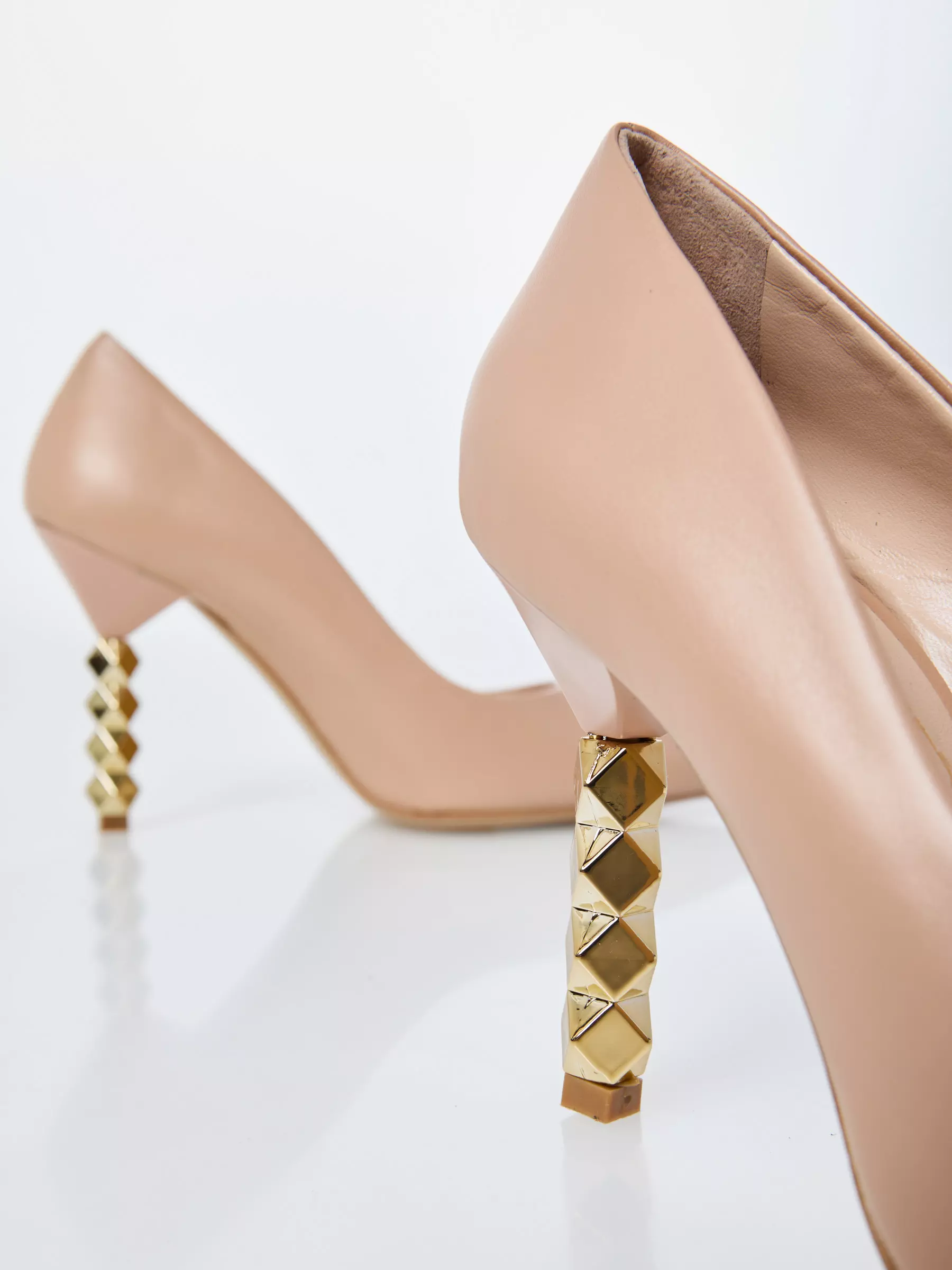 Pantofi stiletto HARLOW NUDE cu toc metalic [3]