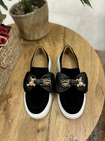 Mocasini negri din piele cu funda si accesoriu [4]