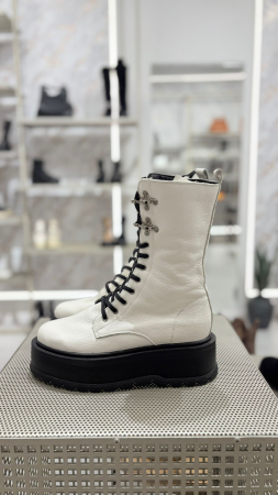 Bocanci VENIA albe din piele [3]