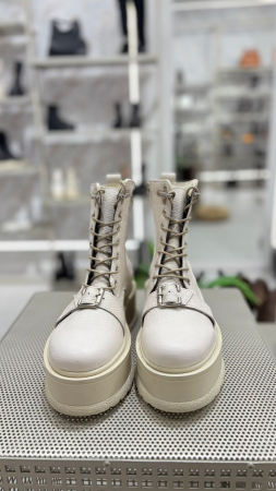 Bocanci Tylda crem din piele [3]