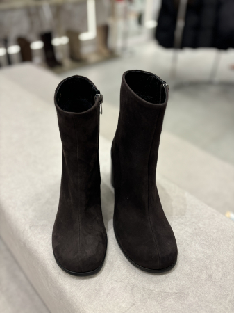 Botine din piele cu toc gros [2]