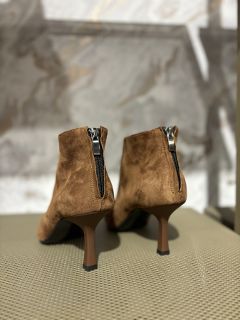 Botine stiletto din piele cu toc [1]