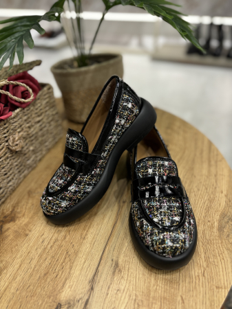 Mocasini negri din textil cu piele [3]