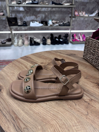 Sandale cu talpa joasa - Sandale Caramello din piele