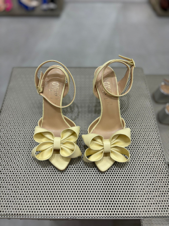 Sandale galbene DOLL cu funda si toc [1]