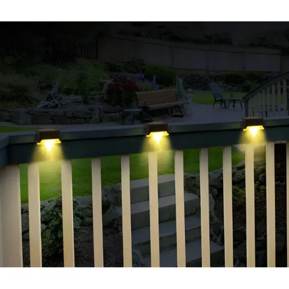 Casa - Set 4 Bucati Lampi Solare, pentru Trepte, Gard, Spatii Exterioare, Lumina de Veghe