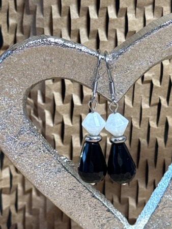 Cercei cu Onix Negru si Piatra Lunii [2]